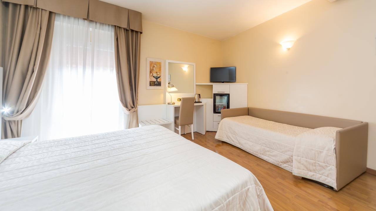 Hotel University 3* Bolonia
